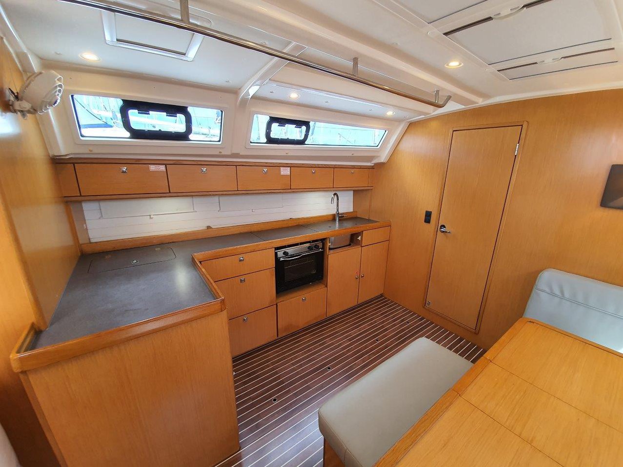 Bavaria Cruiser 46 - 3 cab. - Kingsman - 2016