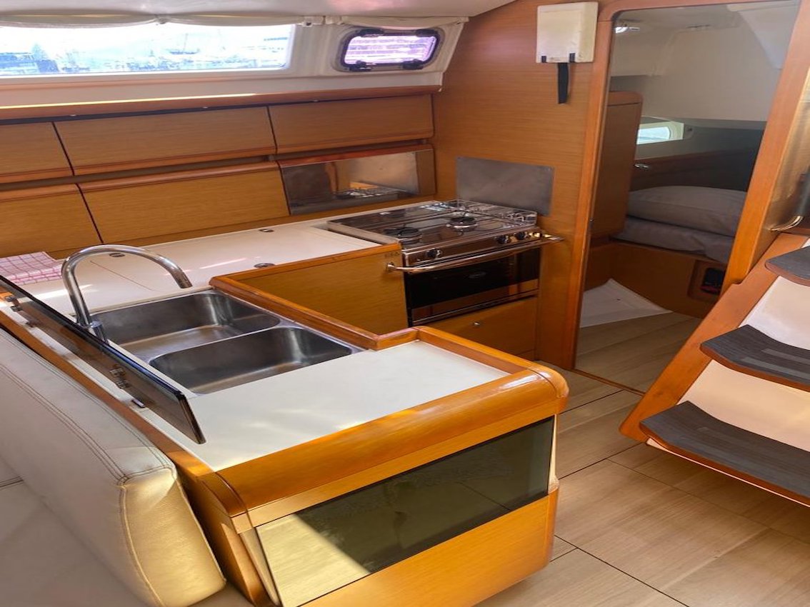 Sun Odyssey 409 - Cavalier - 2014