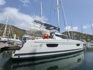 Fountaine Pajot Lucia 40 - Infinite Blue - 2020.