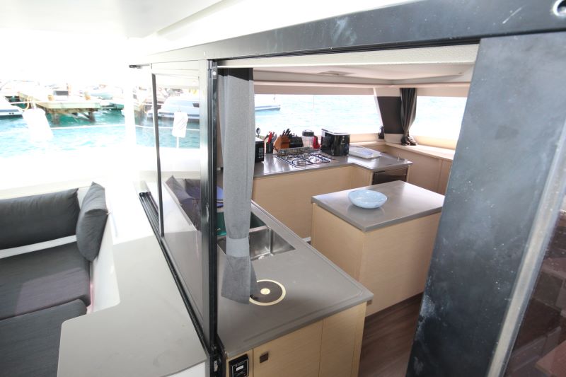 Fountaine Pajot Saba 50 - 4 cab. - Brizo - 2018.