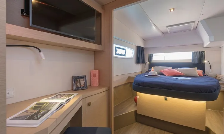 Fountaine Pajot Astrea 42 Maestro - Speakeasy - 2023