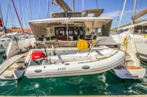 Fountaine Pajot Saba 50 - 4 + 2 cab. - Sunshine Reggae - 2015