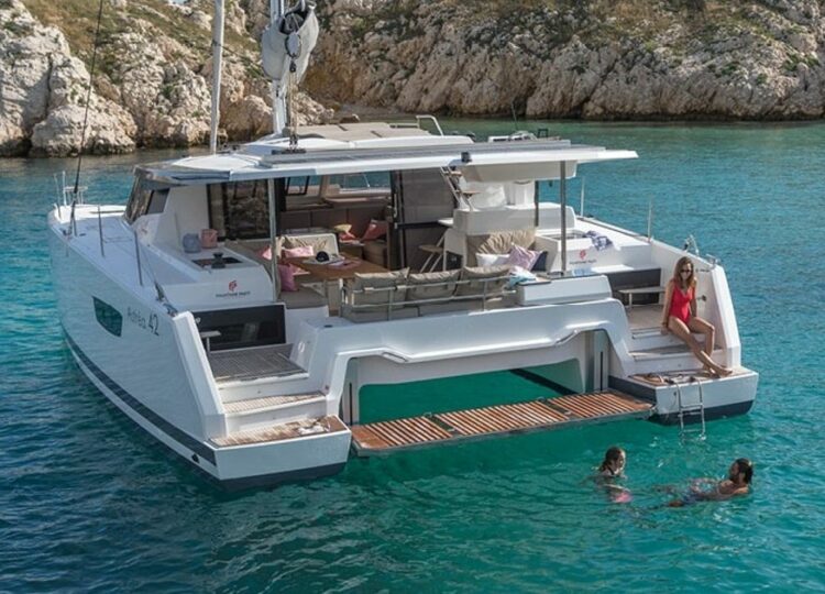 Fountaine Pajot Astrea 42 - 3 + 2 cab.