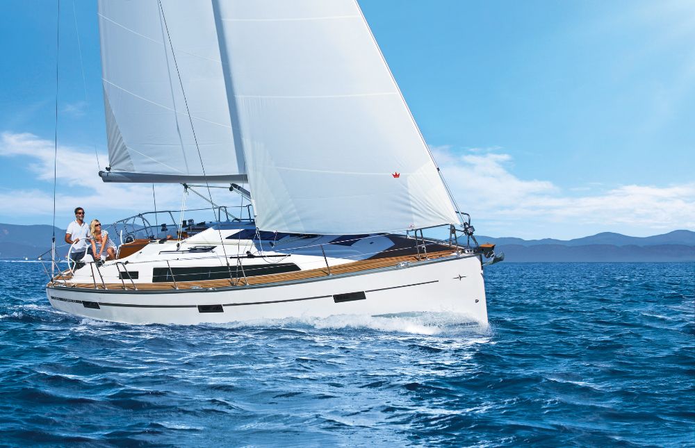 Bavaria Cruiser 37 - 3 cab. - Snelly - 2018