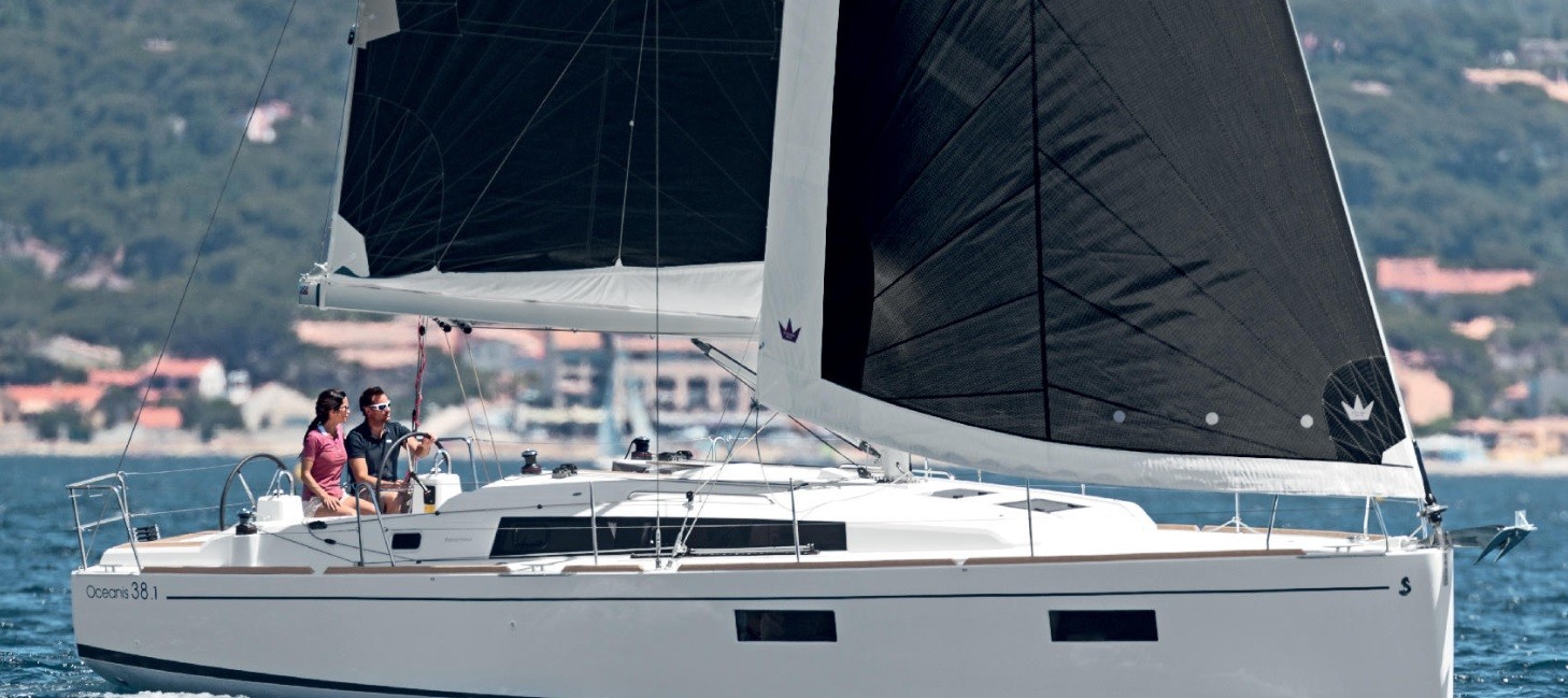 Oceanis 38.1 - Modena