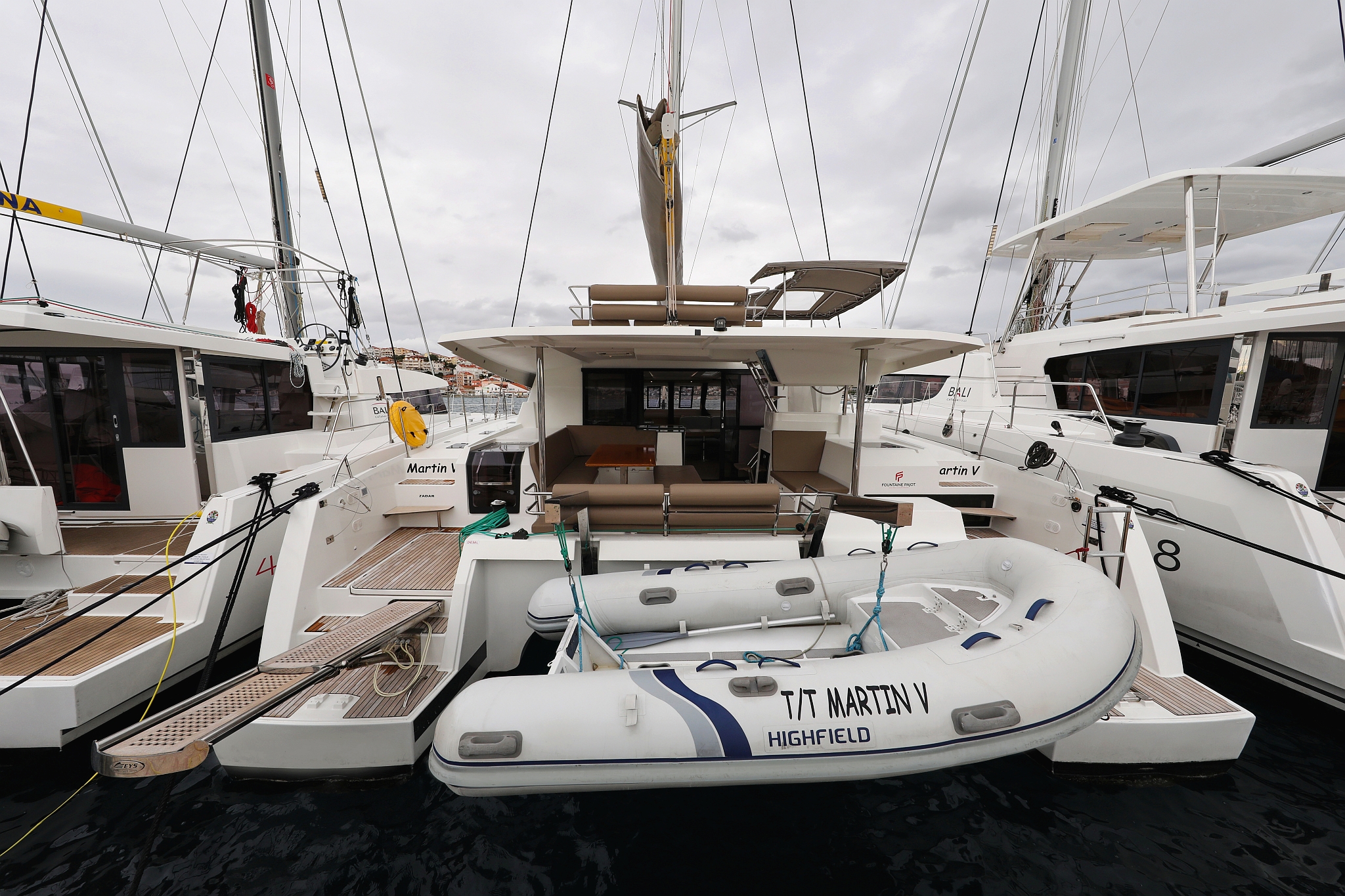 Fountaine Pajot Saona 47 Quintet - 5 + 1 cab. - Martin V - 2017