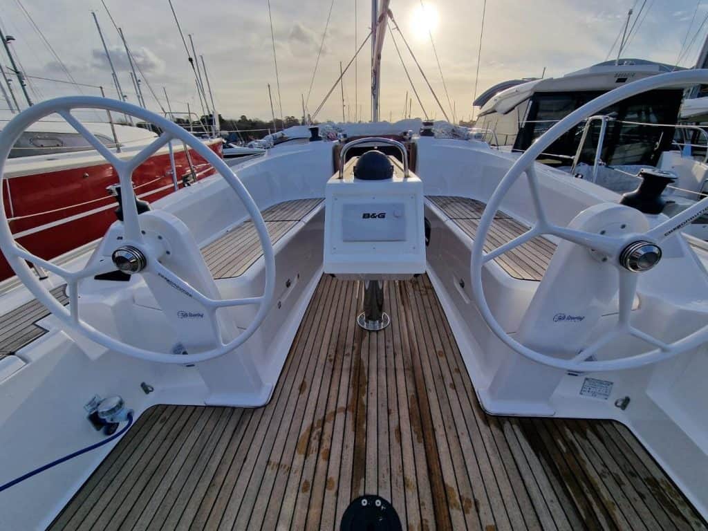 Bavaria Cruiser 34 - 2 cab. - Saona - 2024