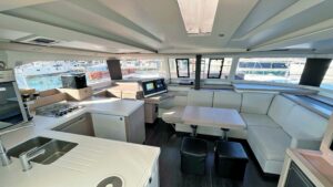 Fountaine Pajot Astrea 42 - 4 + 2 cab. - Mojo - 2020