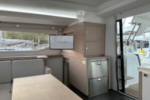 Fountaine Pajot Astrea 42 - Arisa - 2022