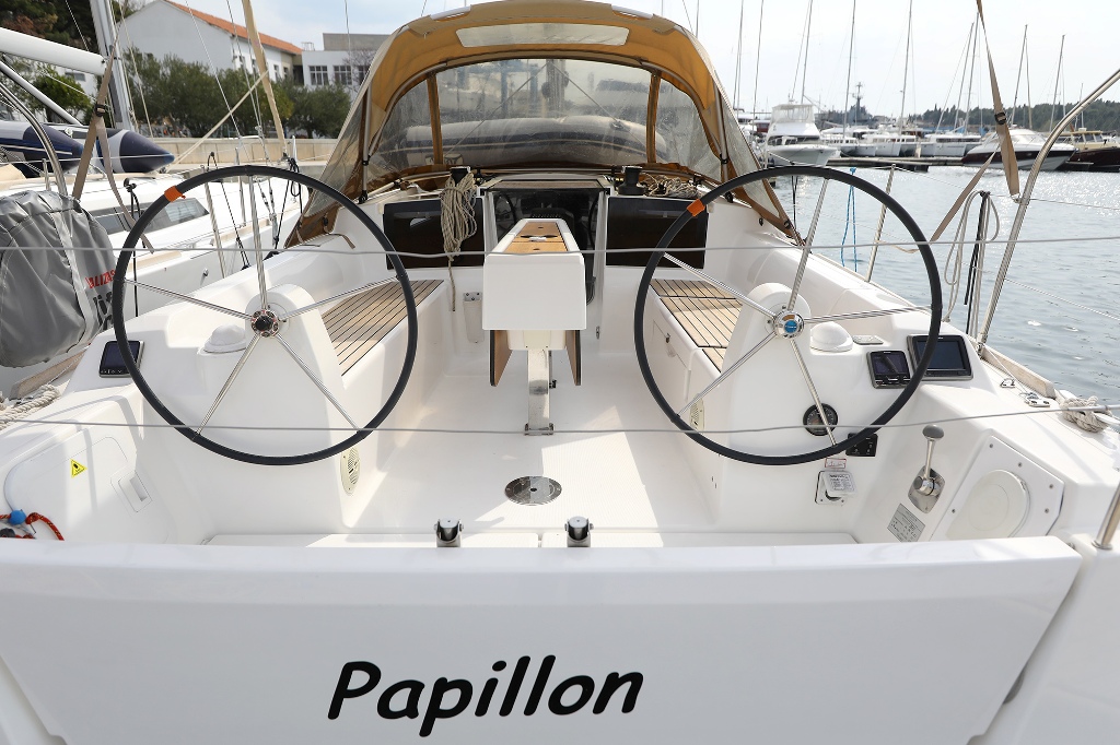 Dufour 350 GL - Papillon - 2016