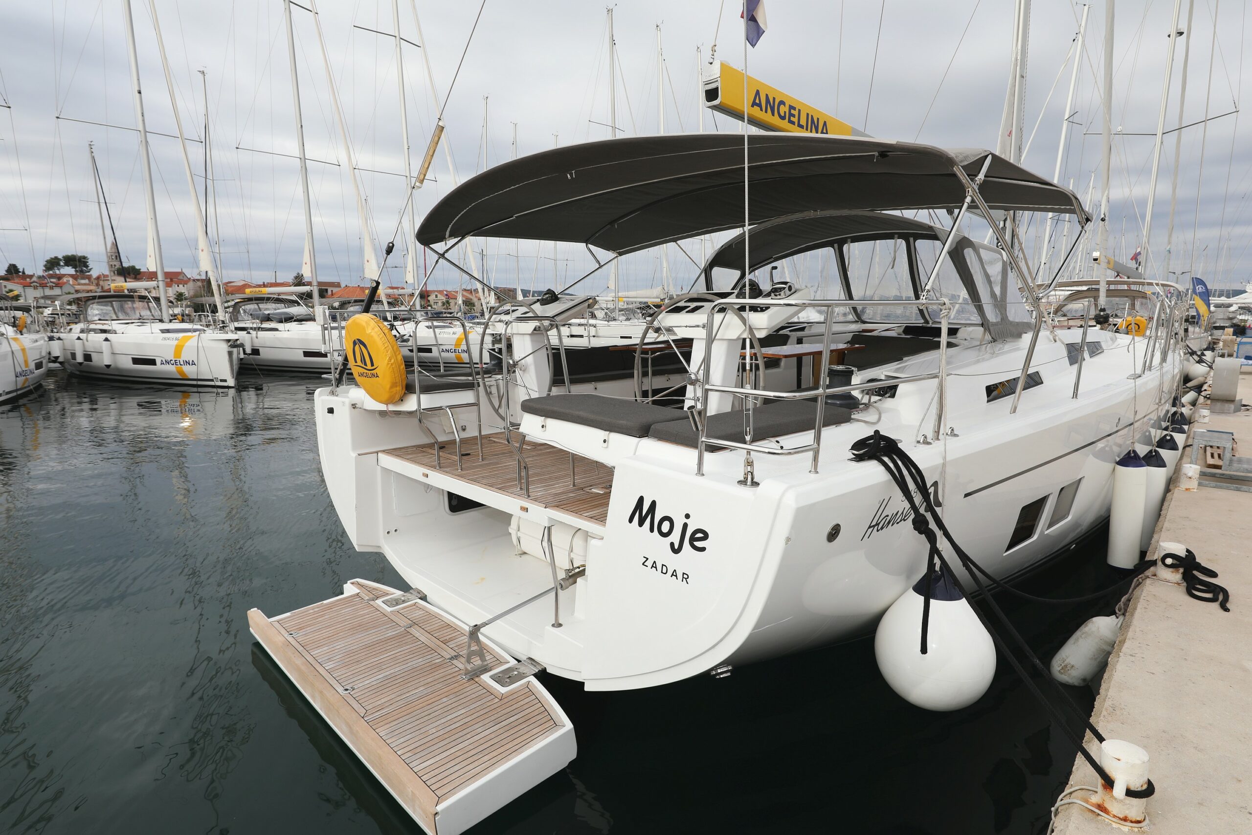 Hanse 548 - 5 + 1 cab. - Moje - 2018