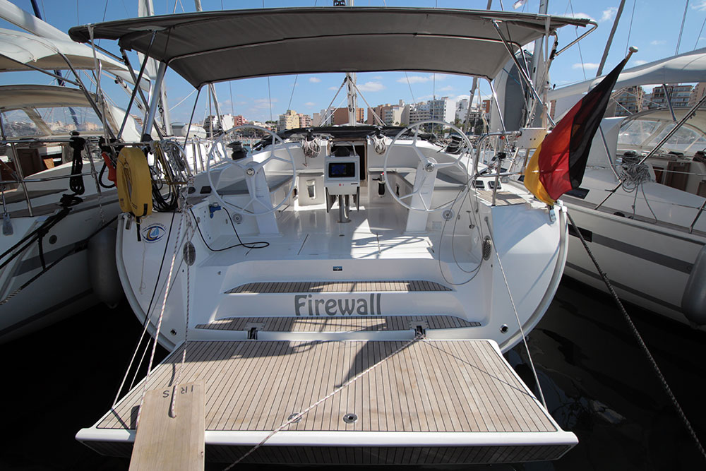 Bavaria Cruiser 51 - Firewall - 2014