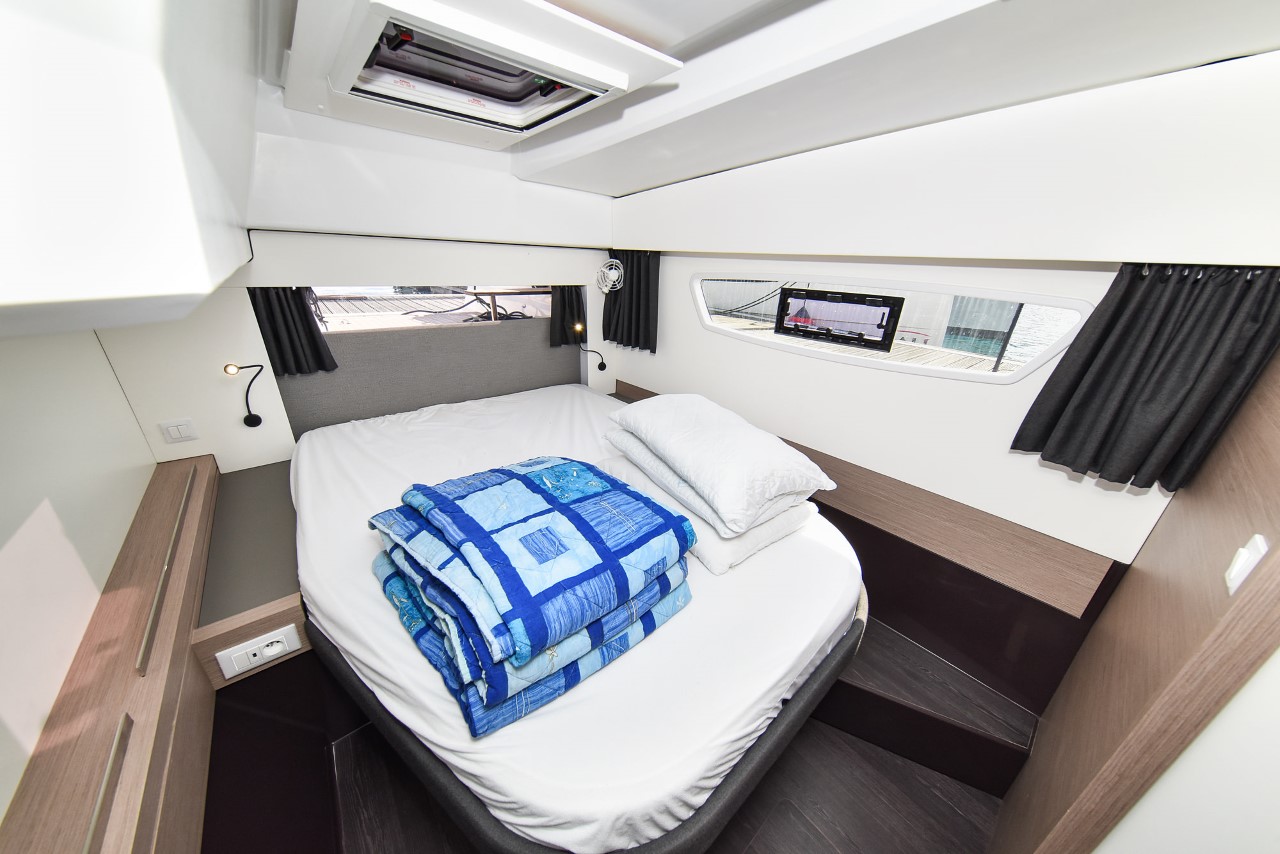 Fountaine Pajot Astrea 42 - 4 + 2 cab. - Le Bart - 2022