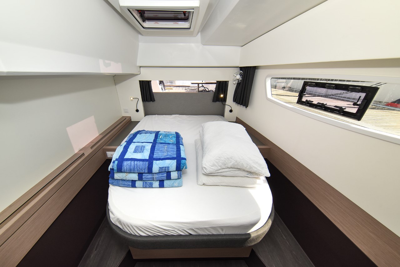 Fountaine Pajot Astrea 42 - 4 + 2 cab. - Le Bart - 2022