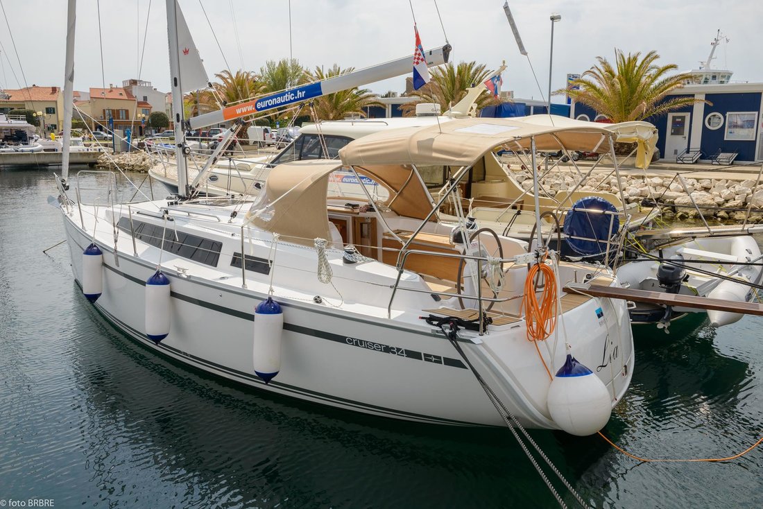 Bavaria Cruiser 34 - 2 cab. - Lia - 2017