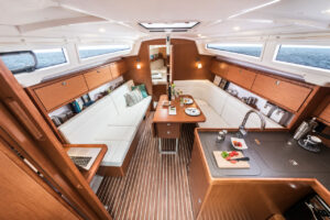 Bavaria Cruiser 34 - 2 cab. - Funky 4ever - 2023