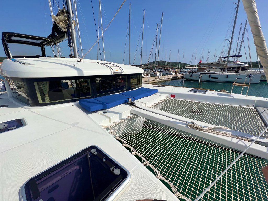 Lagoon 40 - 4 + 2 cab - Sail and Passion - 2019