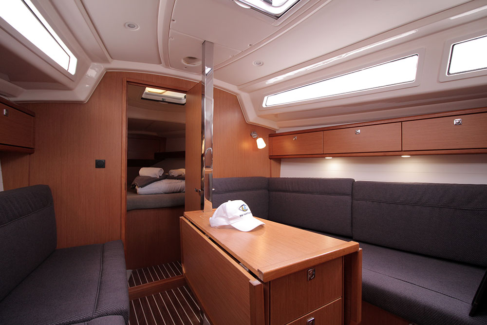 Bavaria Cruiser 33 - Callisto - 2013