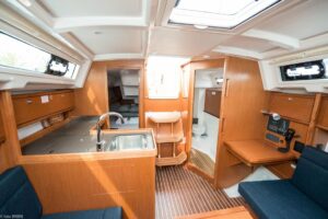 Bavaria Cruiser 34 - 2 cab. - Lia - 2017