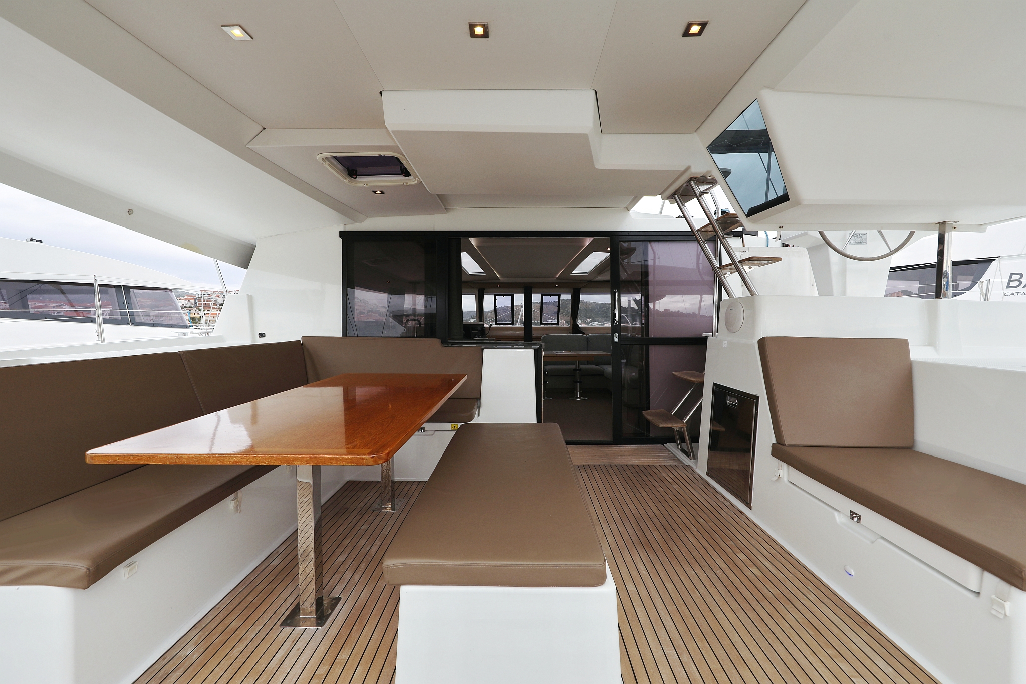 Fountaine Pajot Saona 47 Quintet - 5 + 1 cab. - Martin V - 2017