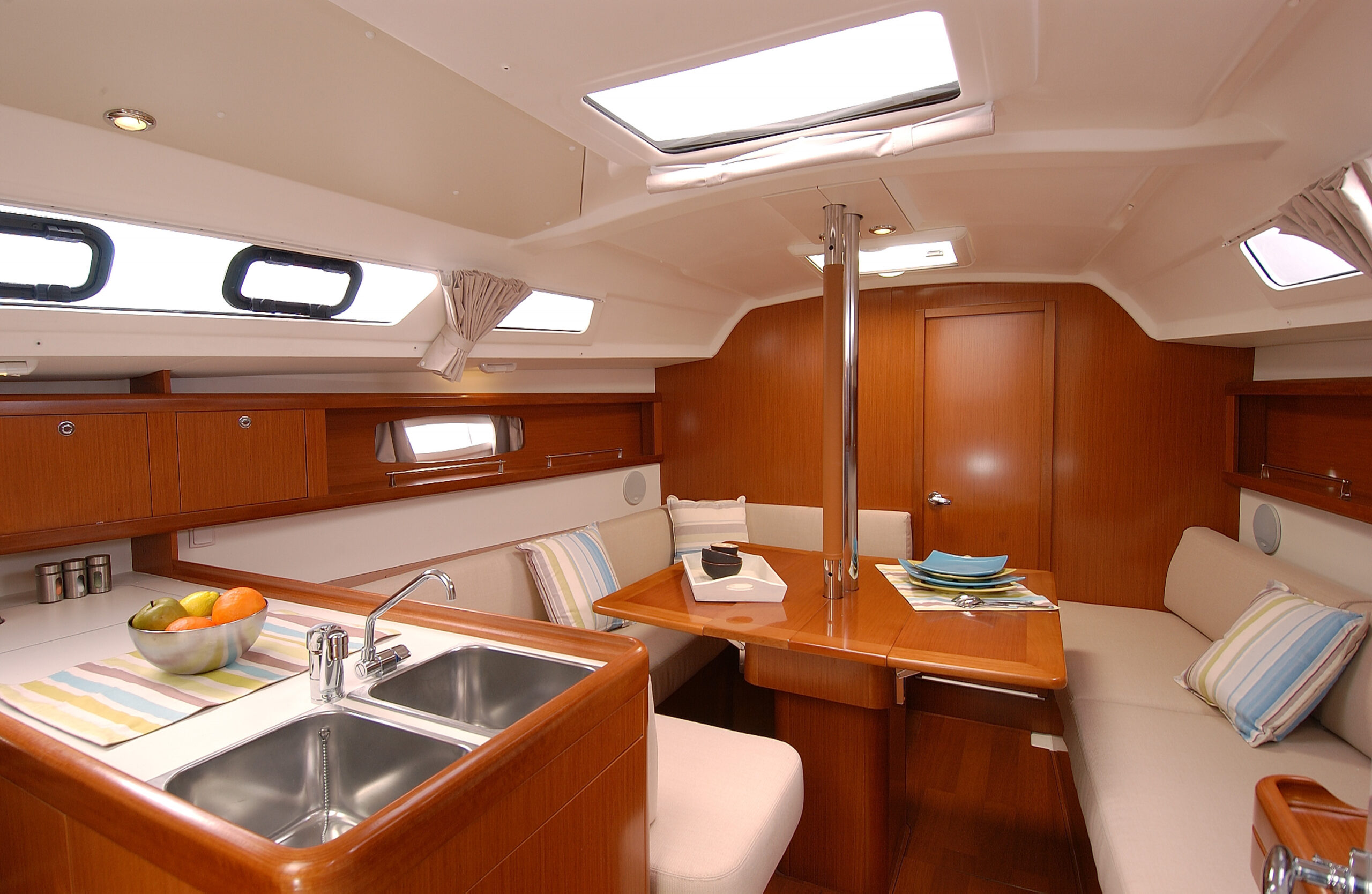 Oceanis 34 - Seneca