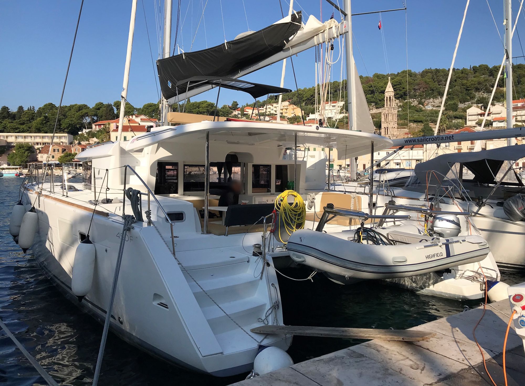 Lagoon 450 F - 4 + 2 cab. - Samogon - 2019