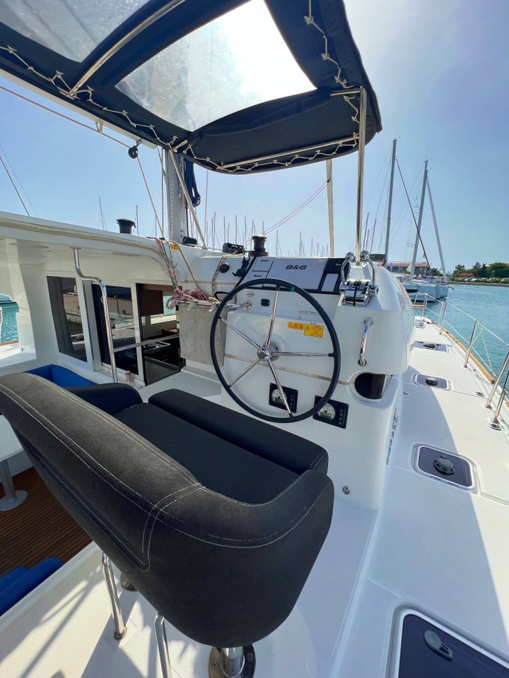 Lagoon 40 - 4 + 2 cab - Sail and Passion - 2019