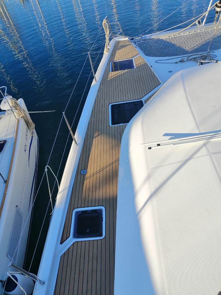 Dufour 48 Catamaran - 5 + 1 cab. - Be Mine