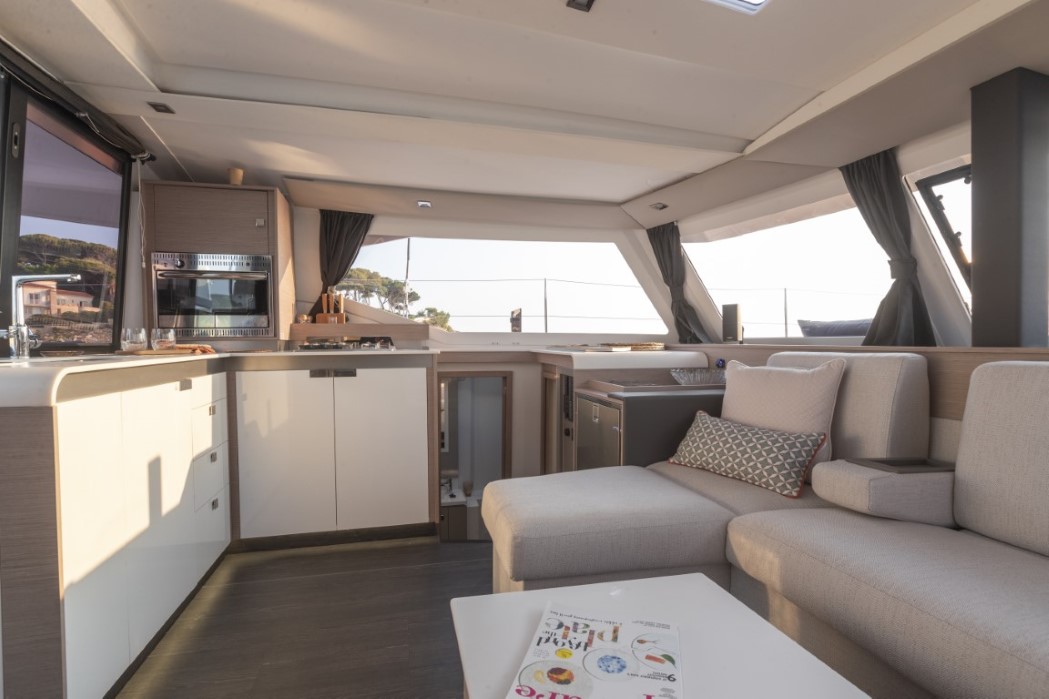 Fountaine Pajot Isla 40 - 4 + 1 cab. - Sailor Venus - 2022