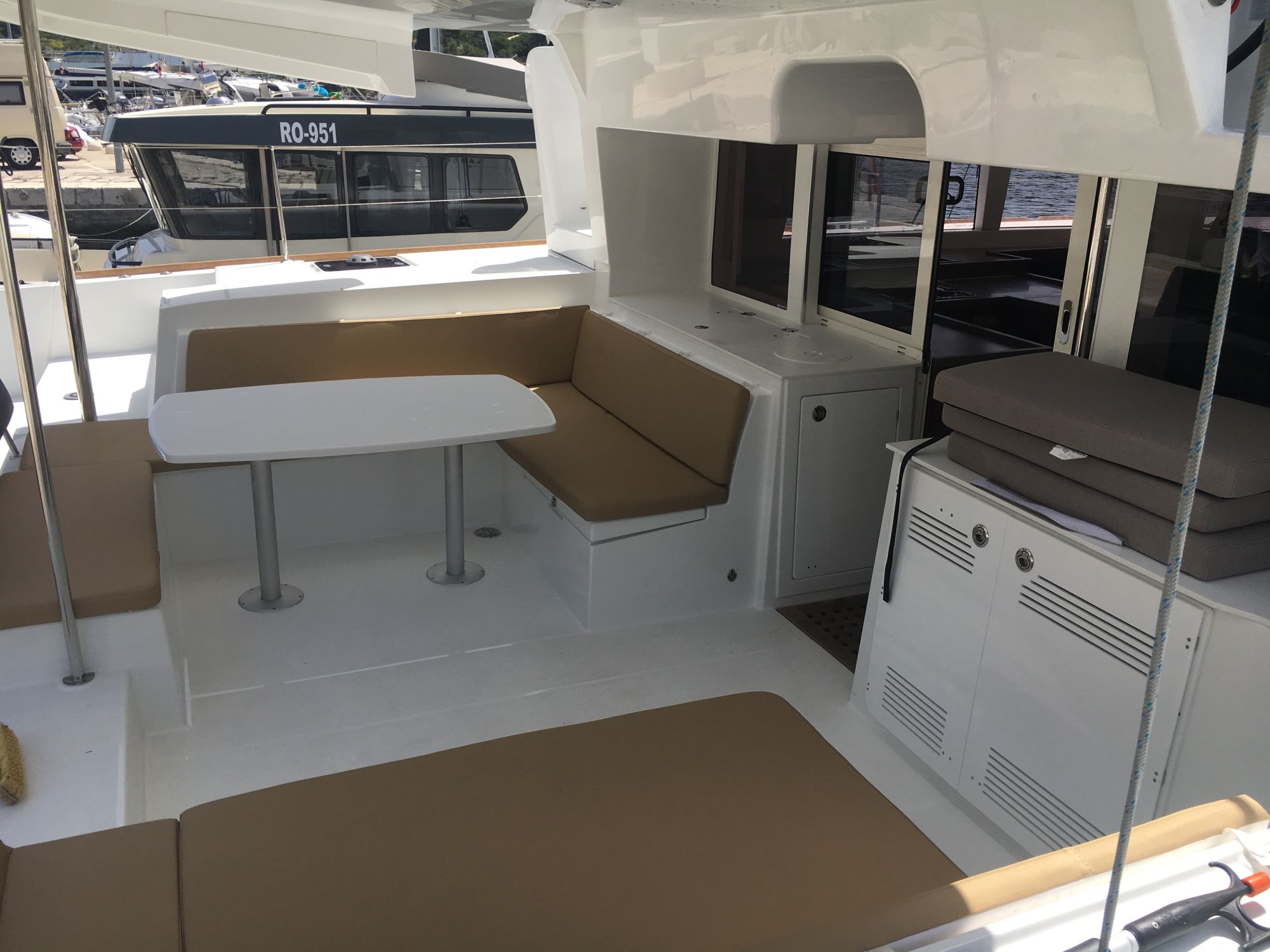 Lagoon 450 F - 4 + 2 cab. - Samogon - 2019