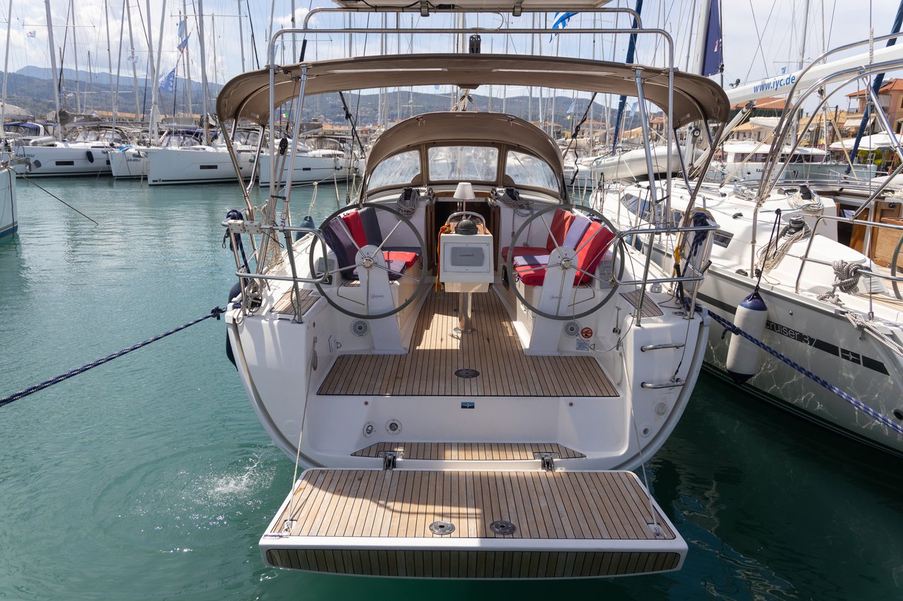 Bavaria Cruiser 34 - 2 cab. - Oneiro - 2017