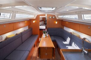 Bavaria Cruiser 34 - 2 cab. - Oneiro - 2017