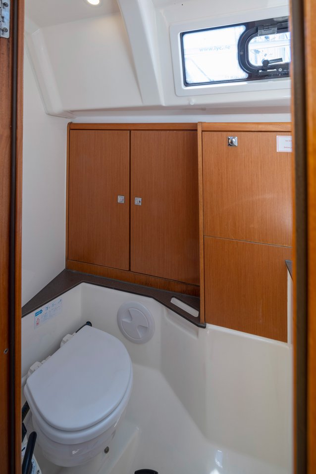 Bavaria Cruiser 37 - 3 cab. - Athene - 2014