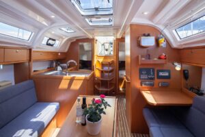 Bavaria Cruiser 37 - 3 cab. - Athene - 2014