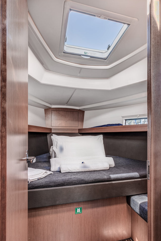 Bavaria Cruiser 37 - 3 cab. - Poseidon - 2016