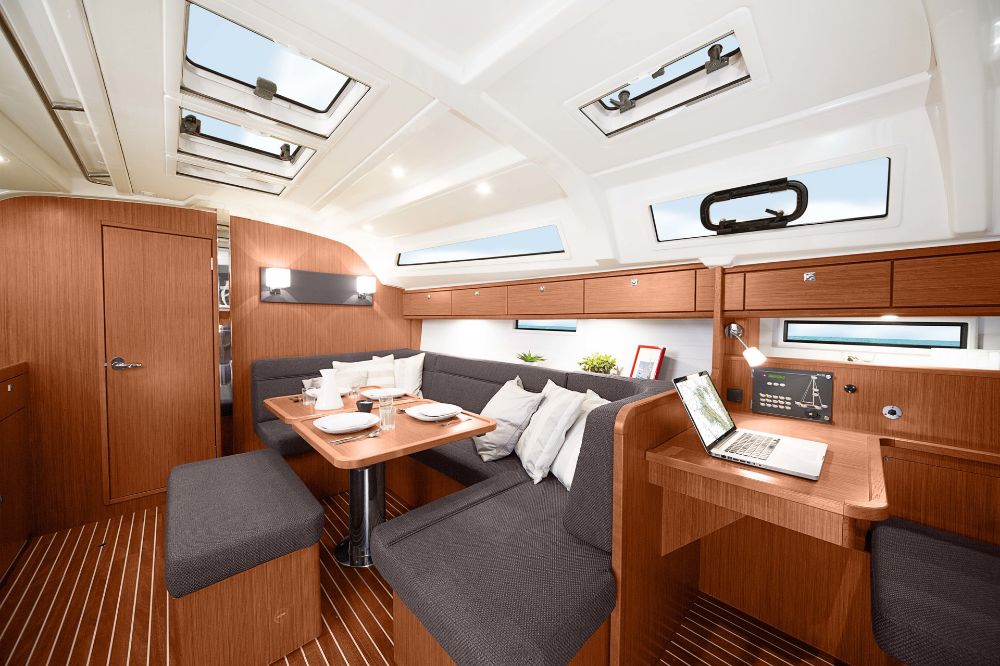 Bavaria Cruiser 41 - 3 cab. - B41-14-P - 2014