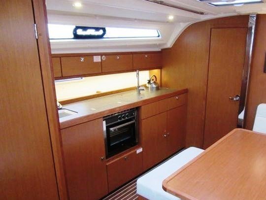 Bavaria Cruiser 41 - 3 cab. - Hermes - 2014