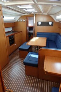 Bavaria Cruiser 41 - 3 cab. - Oberon - 2019. (2024.)