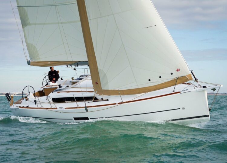 Dufour 350 GL - Moonsail - 2017