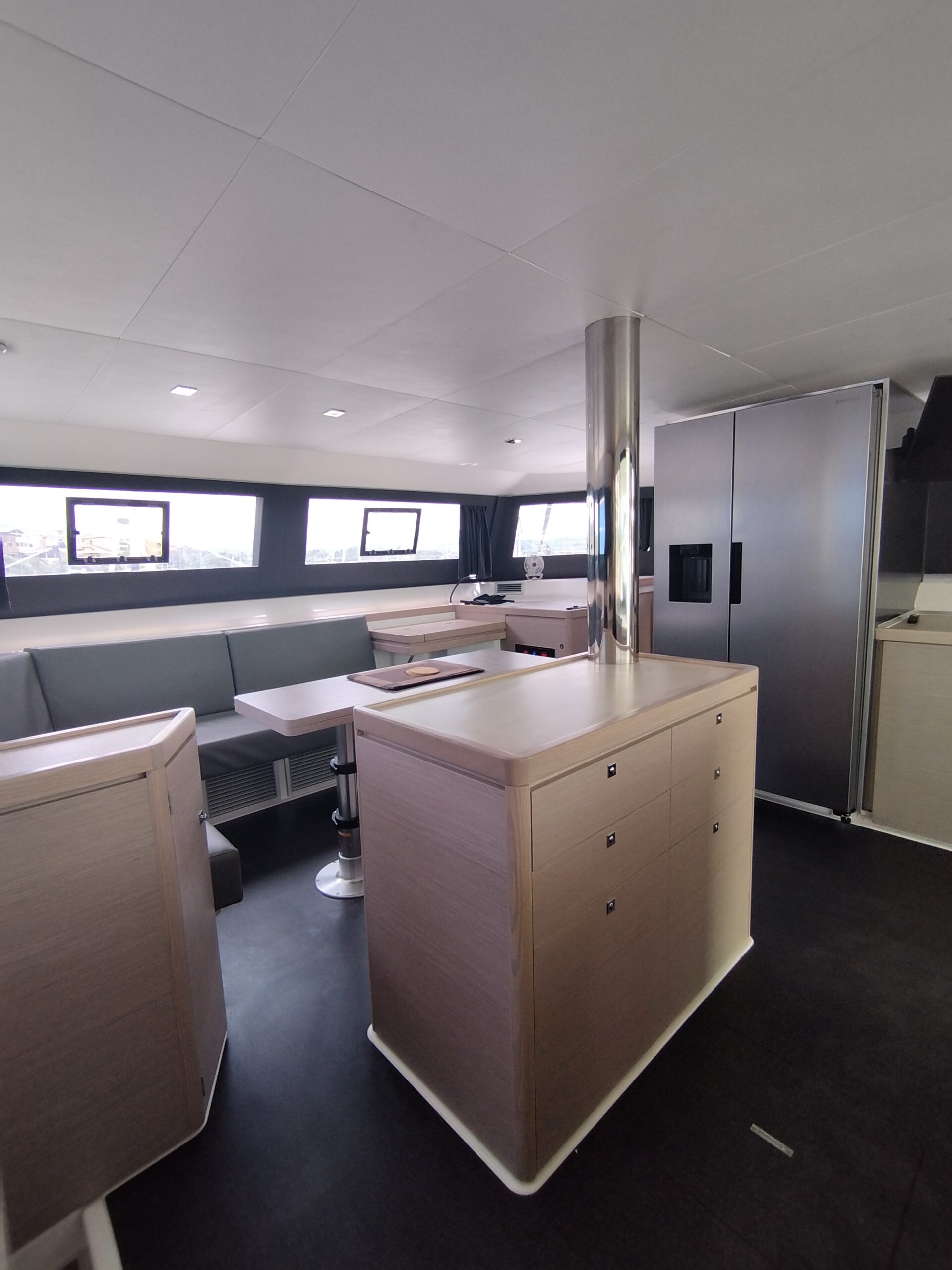 Dufour 48 Catamaran - 5 + 1 cab. - Delphinus - 2023