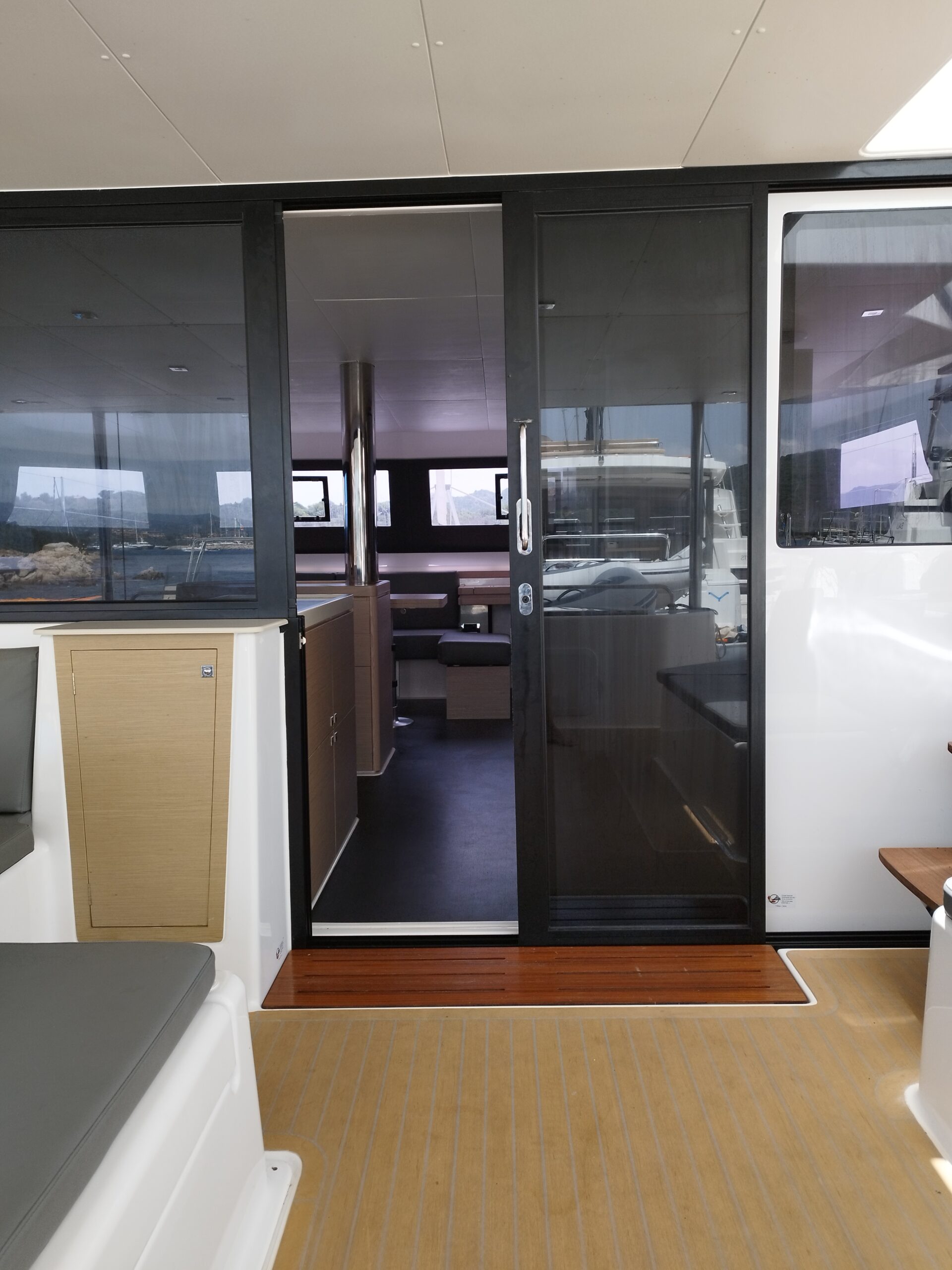 Dufour 48 Catamaran - 5 + 1 cab. - Delphinus - 2023