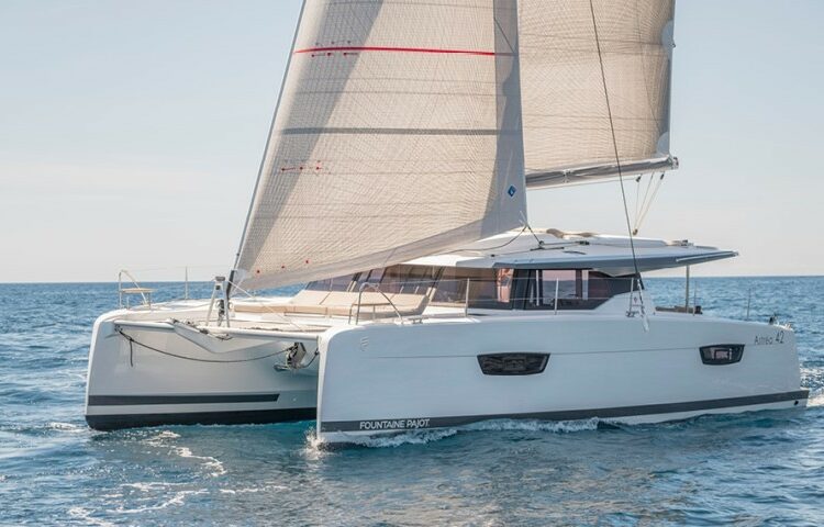 Fountaine Pajot Astrea 42 - 3 + 1 cab. - Chinook