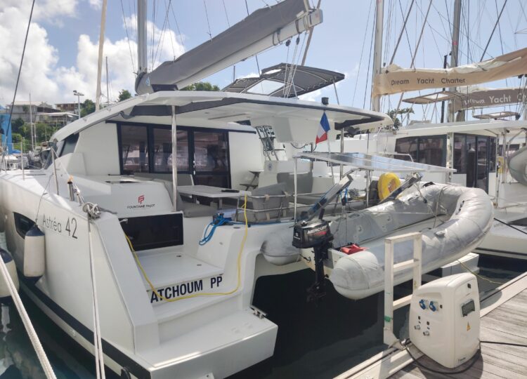 Fountaine Pajot Astrea 42 - 4 + 2 cab. - Atchoum