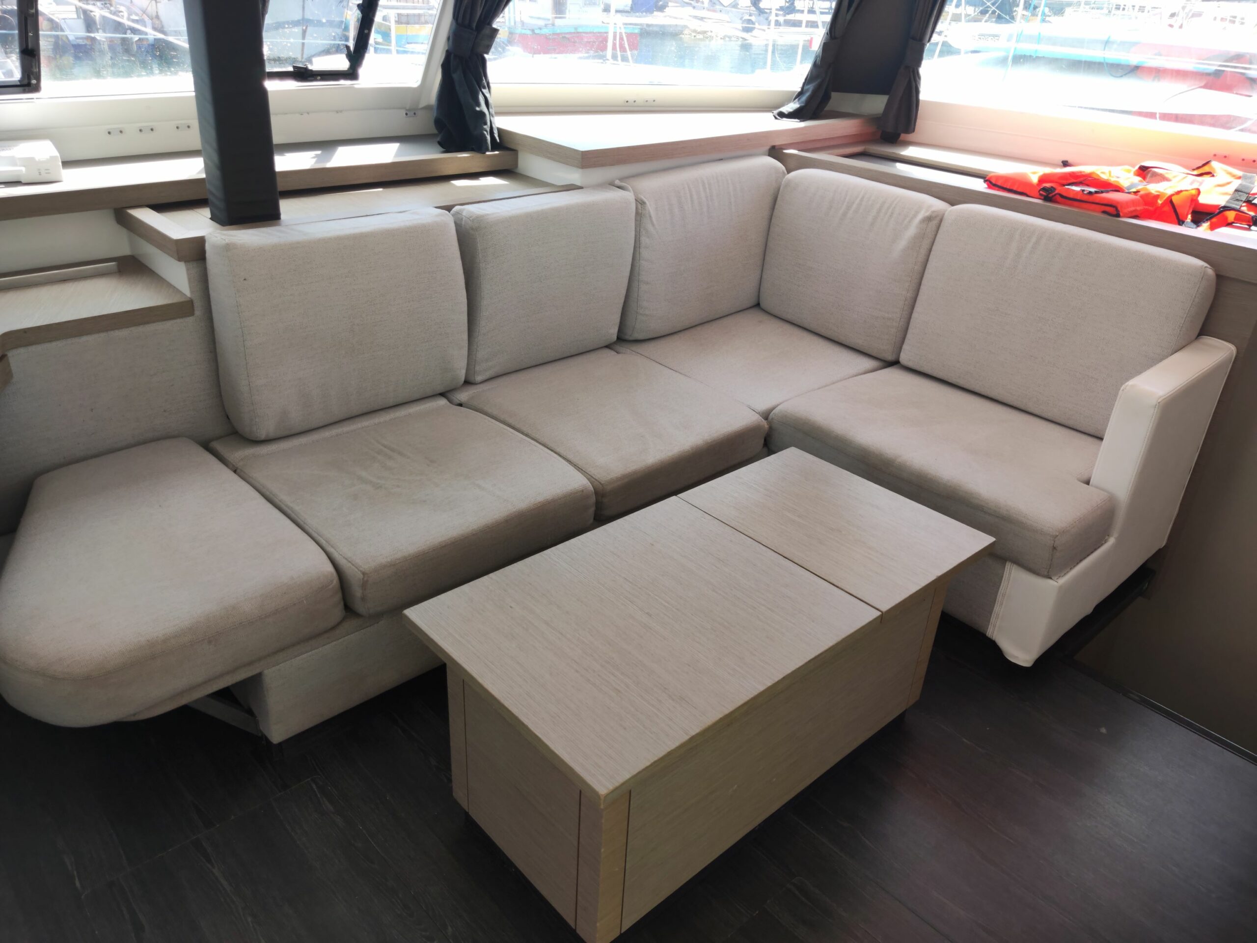 Fountaine Pajot Astrea 42 - 4 + 2 cab. - Atchoum