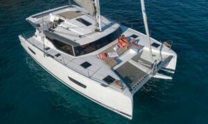 Fountaine Pajot Astrea 42 - 4 + 1 cab. - Kazanou