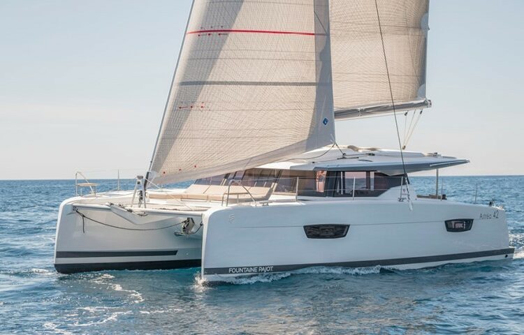Fountaine Pajot Astrea 42 - 4 + 2 cab. - Amely 1