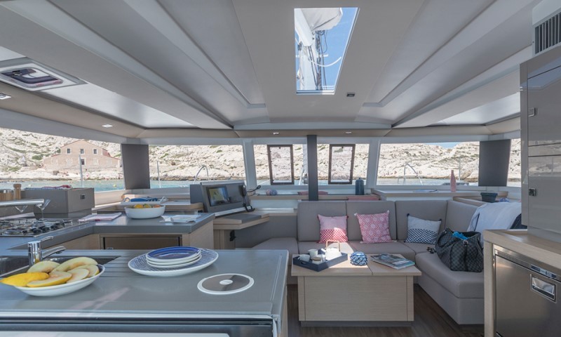 Fountaine Pajot Astrea 42 - 4 + 2 cab. - Amely 1