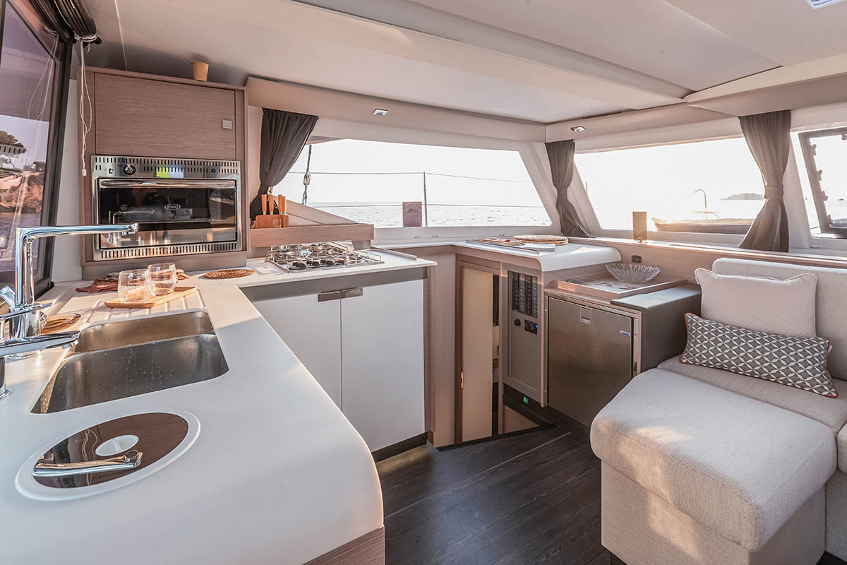 Fountaine Pajot Isla 40 - 3 cab. - Monkey Puppy - 2022