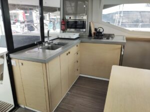 Fountaine Pajot Lucia 40 - Balisier