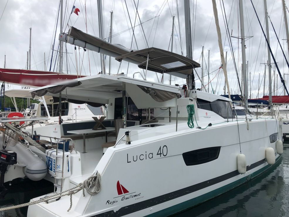 Fountaine Pajot Lucia 40 - Flamboyant